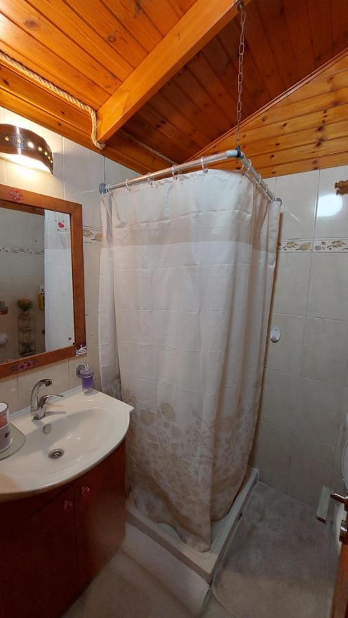 Happiness Zimmer צימר האושר - גם לציבור הדתי Appartement Naharia Buitenkant foto